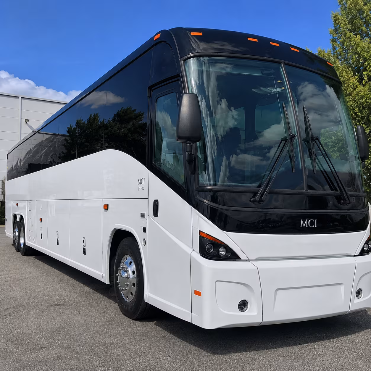 daily commuter shuttles along the i 82 corridor