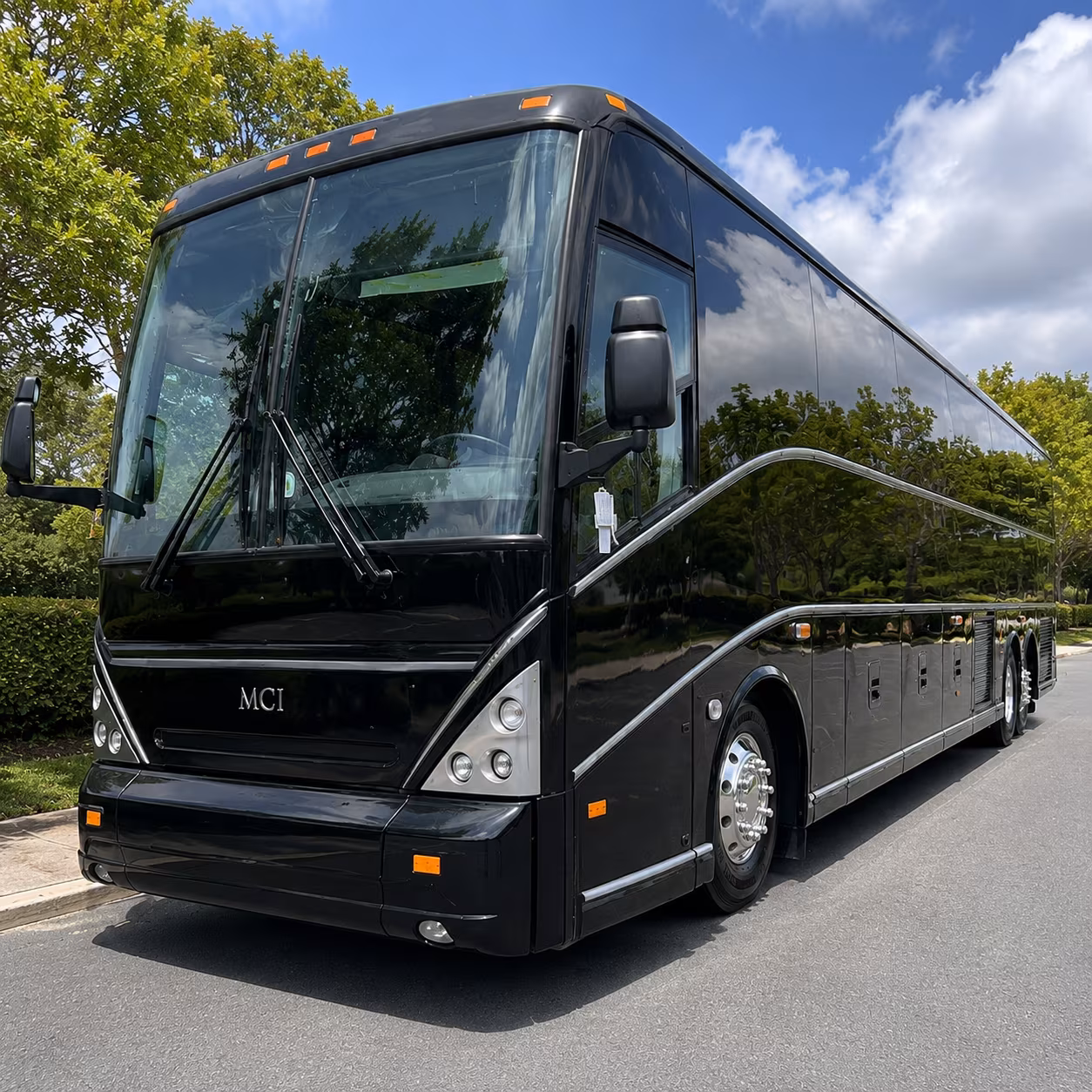 shuttle your guests between downtown yakima hotels and your venue