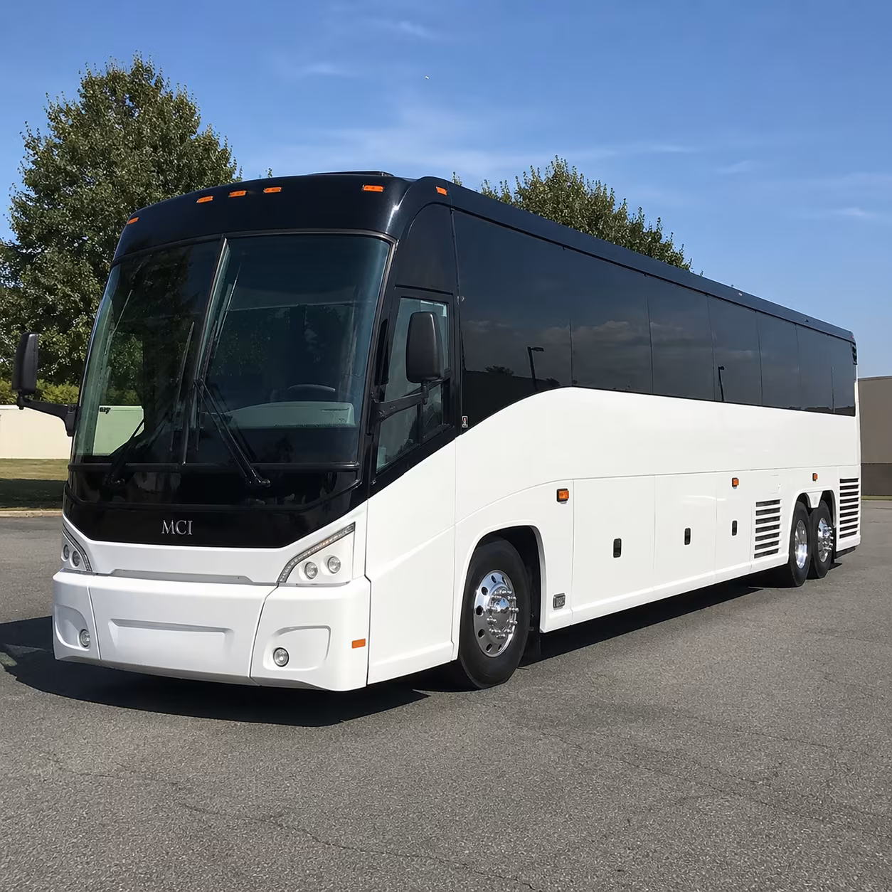 shuttles between yakima hotels and the convention center