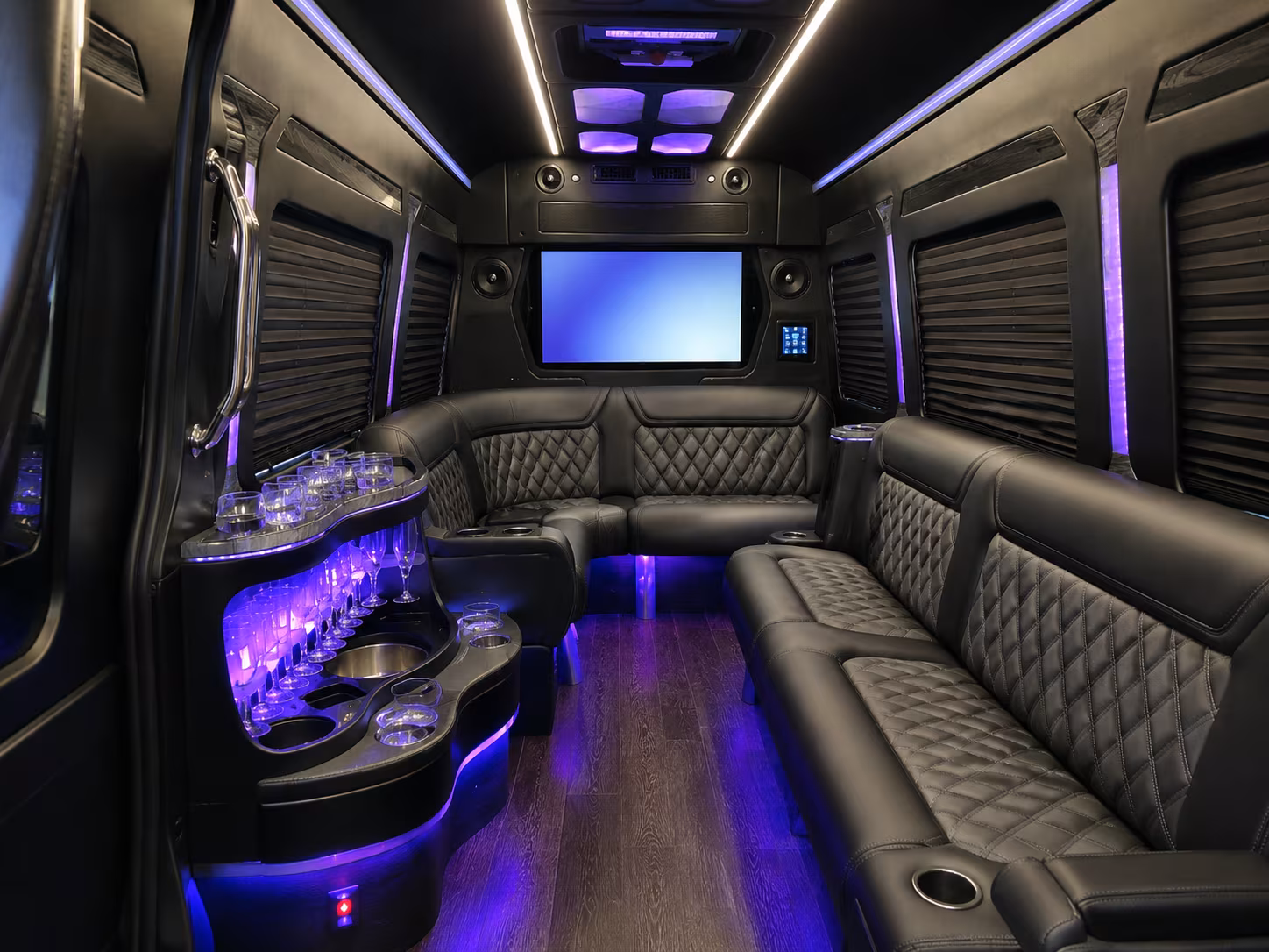 with busrentalyakima com you ll always find corporate and convention shuttle service in yakima